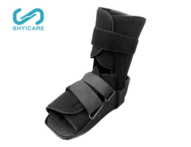 Adjustable Orthopedic Boot